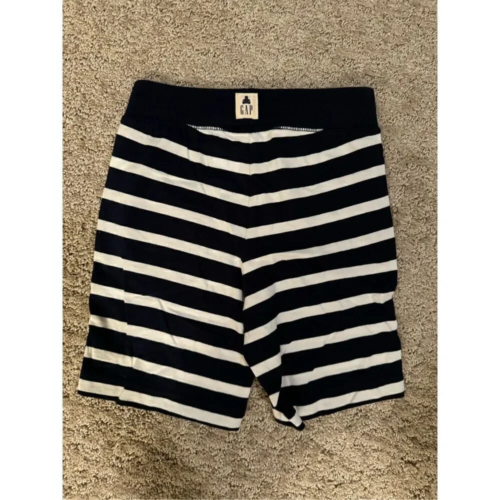 Boys 3T navy/white striped organic cotton shorts new without tags from Gap